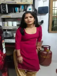 Ritika-russian-bangalore-Photo 1 of 4