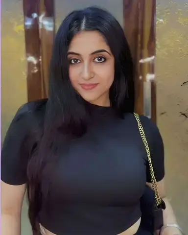 Eesha - teenage-bangalore - Photo 2 of 6