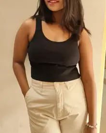 anushka-cheap-escorts-bangalore-Photo 1 of 4