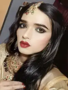 Amisha-shemale-bangalore-Photo 1 of 3