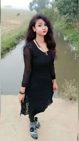 Ishani -  - Photo 3 of 4