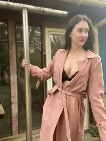 Svetlana-russian-bangalore-Photo 1 of 5