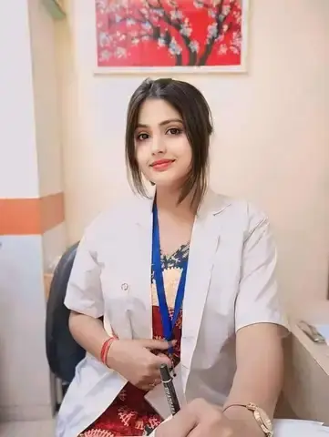 Lavanya - - - Photo 5 of 7
